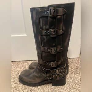 Steve Madden ROCKY Distressed Buckle Moto Boots
Women’s 
Brand New
Size 40/9.5